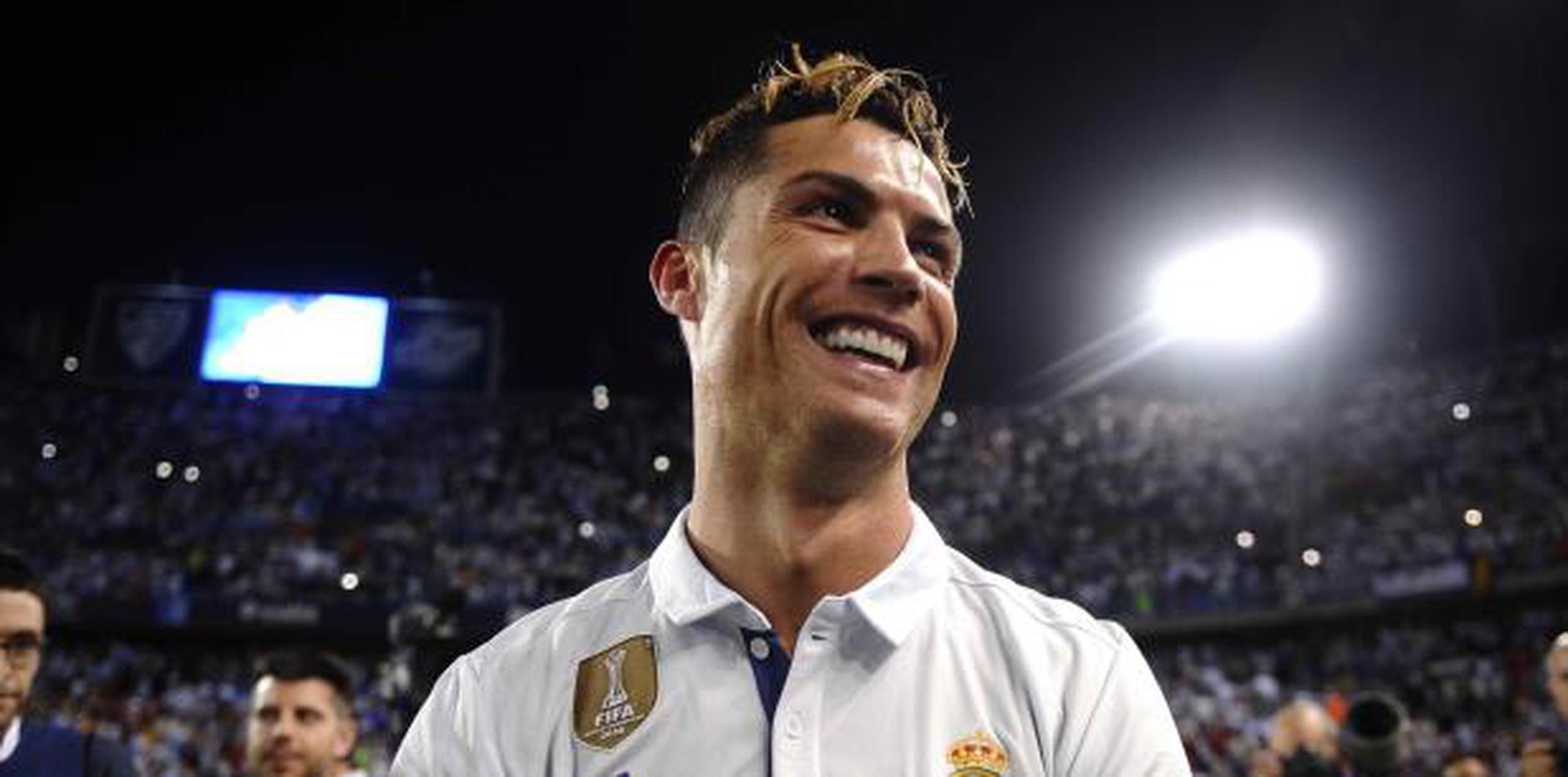 Ronaldo se convierte en el primer jugador en ganar la Premier League (con el Manchester United), la Liga española  (con el Real Madrid) y ahora la Serie A (Juventus). (AP)