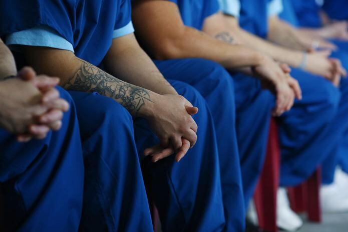 De programa se benefician 102 confinados ubicados en la cárcel 1072 de Bayamón y en la de Ponce. (Archivo / GFR Media)