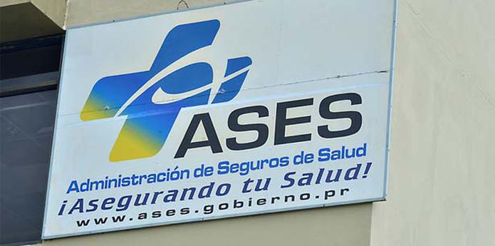 El Gobernador aprovechó también el tema de la crisis en ASES para promover la reforma contributiva. (Archivo)