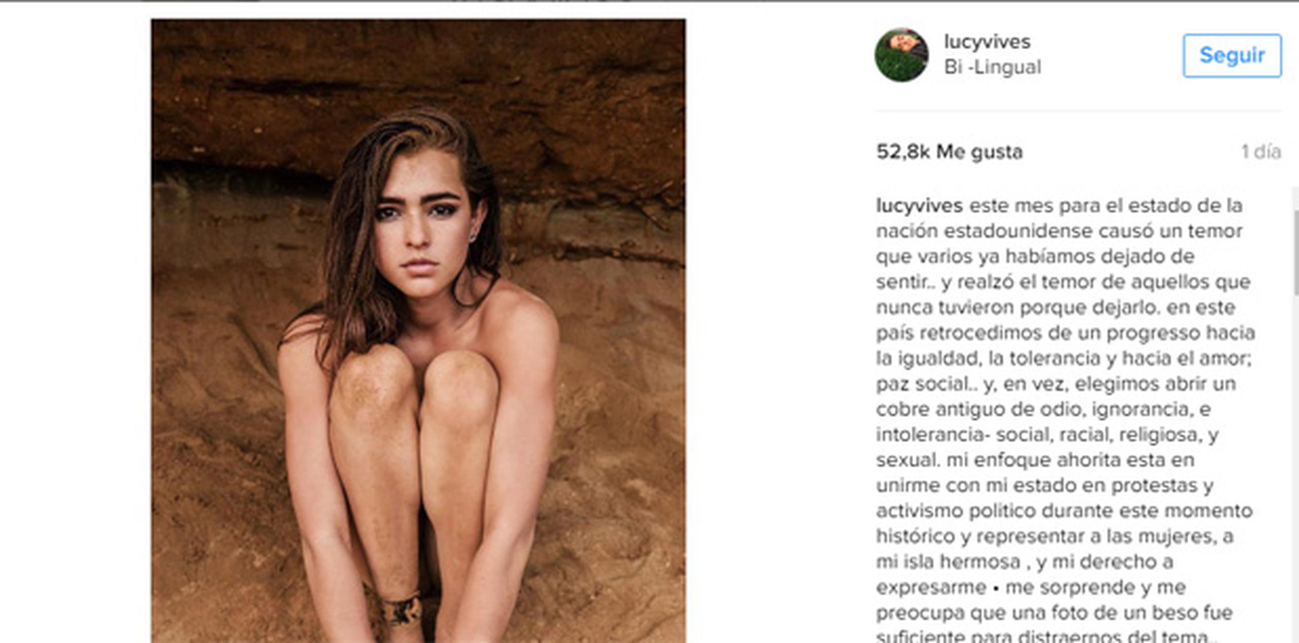 El beso desató una ola de reacciones en las redes sociales que motivaron a Lucía Vives a dar una explicación en su cuenta en Instagram.