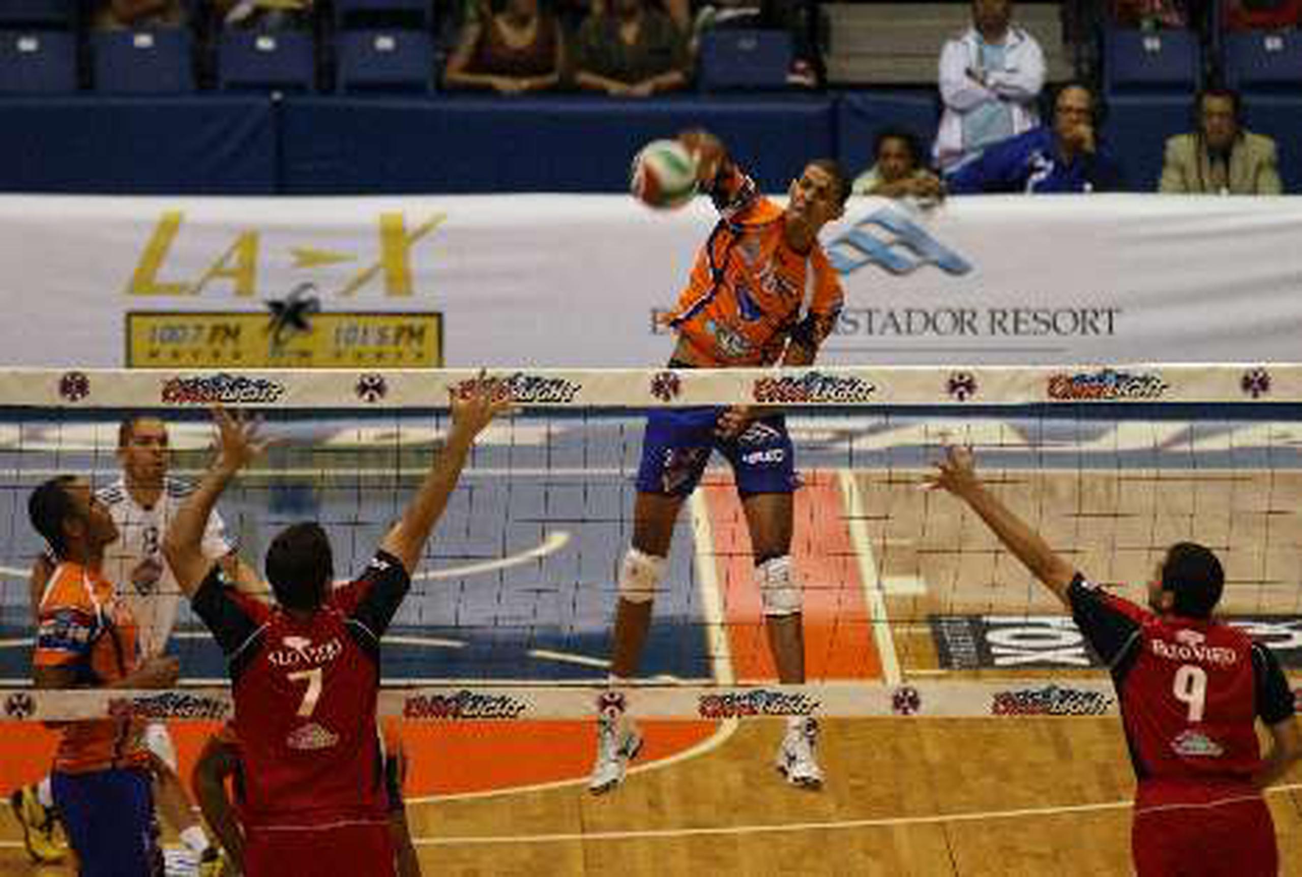 Fajardo a ley de una victoria para el campeonato Primera Hora