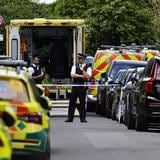 9 heridos tras colisionar un Land Rover contra una escuela en Londres