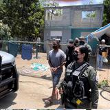 Arrestan a seis personas durante intervención de drogas en Loíza 