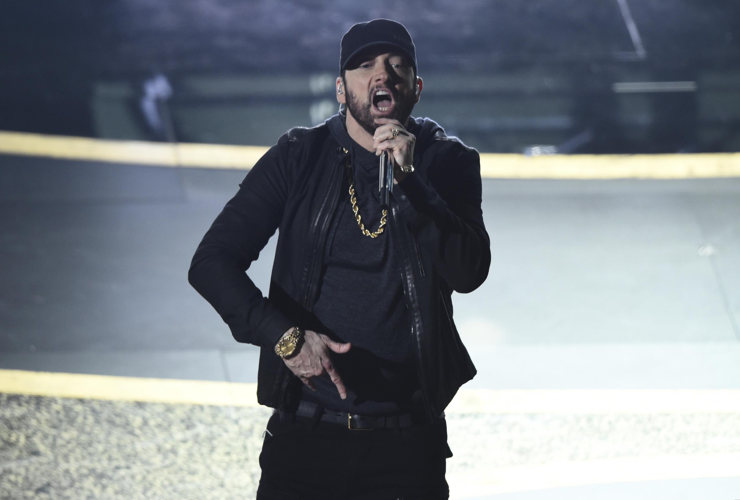 Eminem interpretó "Lose Yourself" en la ceremonia de los premios Oscar el pasado domingo.