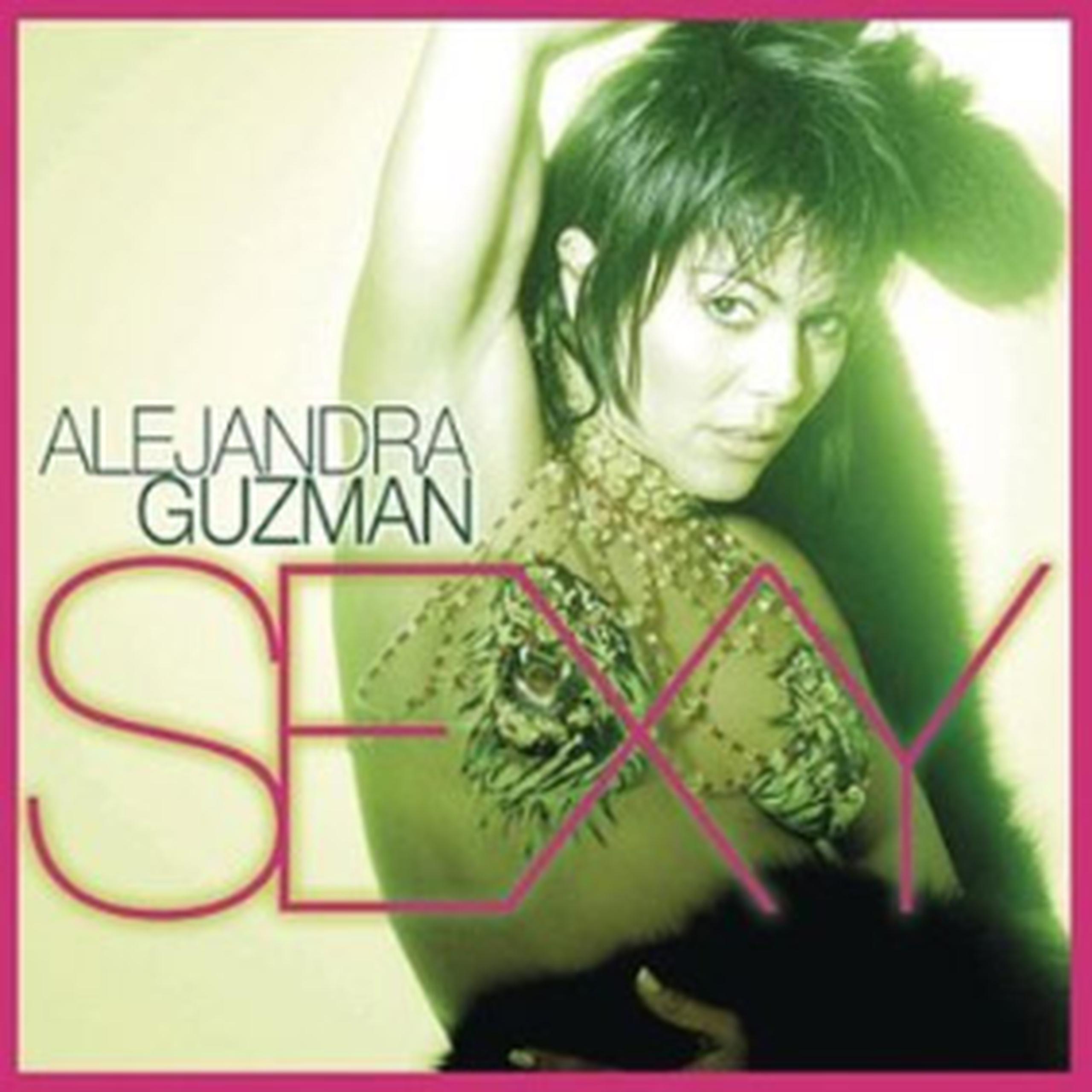 Sony lanzó por error el pasado 29 de enero el disco "Sexy", en el que recopila éxitos de su carrera como "Hacer el amor con otro", "Loca", "Quiero estar contigo" y "Ven", entre otros. (Carátula)