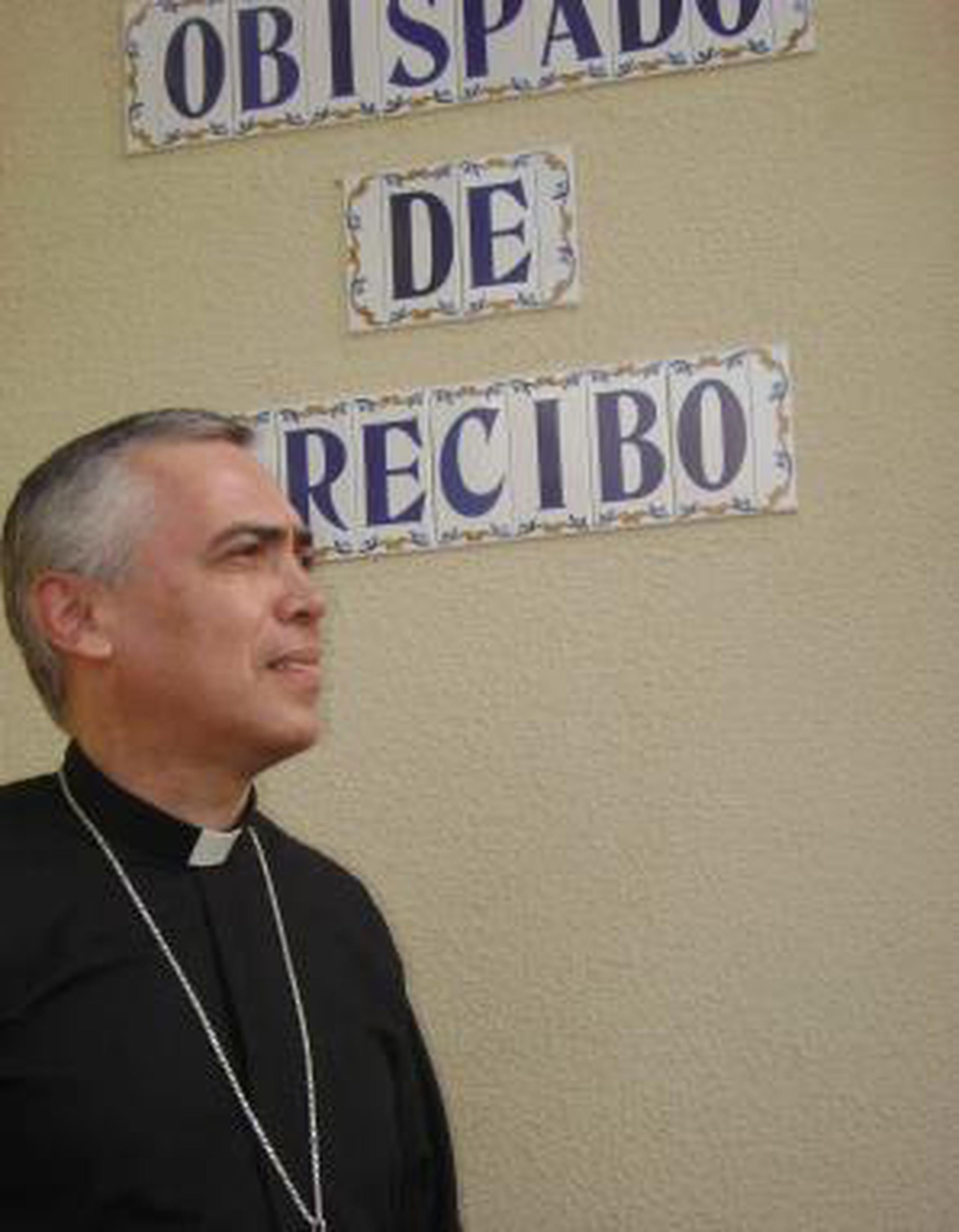Monseñor Daniel Fernández Torres, Obispo de Arecibo (Archivo)
