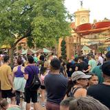 Fila de 10 horas para montaña rusa de Harry Potter en Orlando