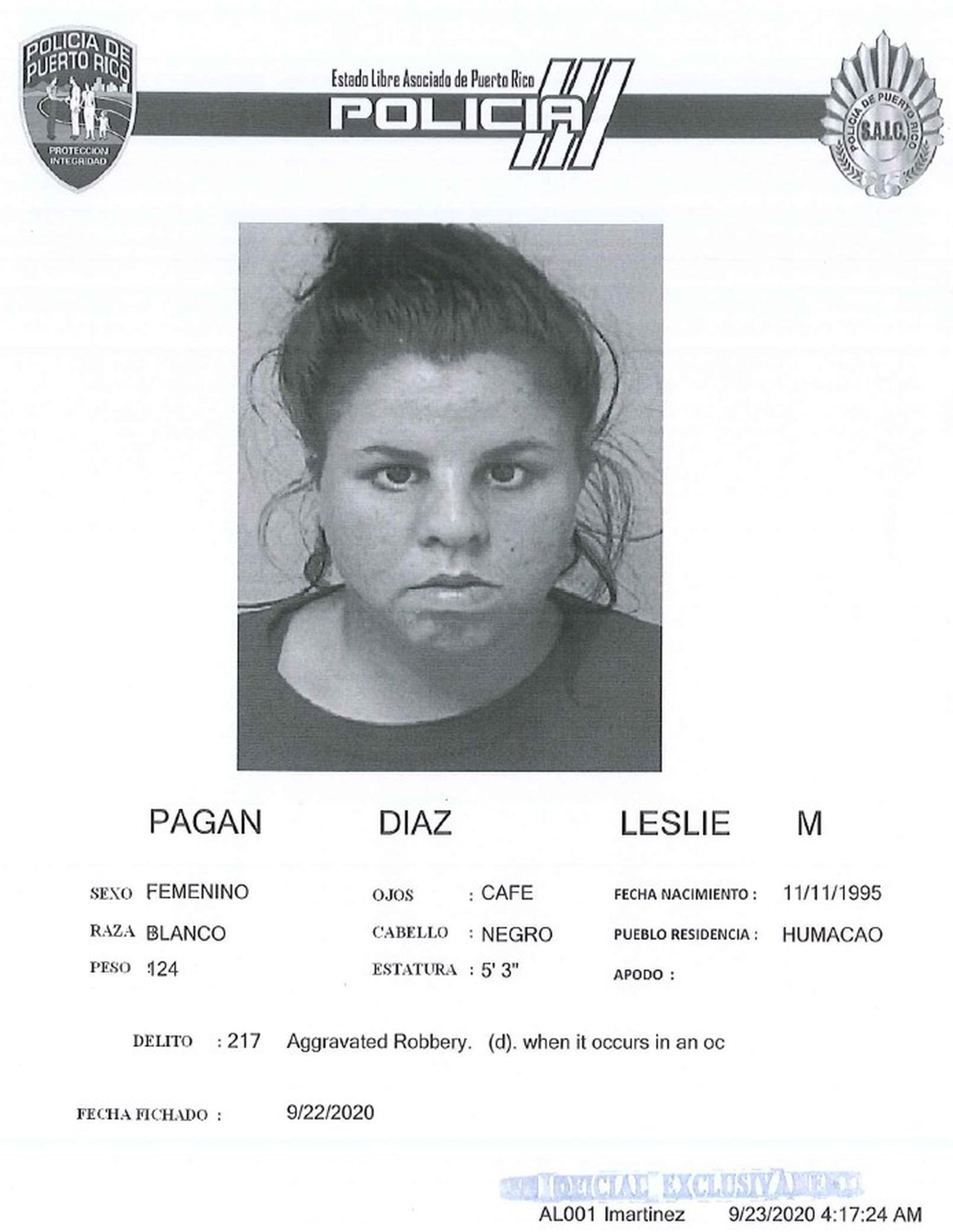 Ficha policíaca de Leslie M. Pagán Díaz.