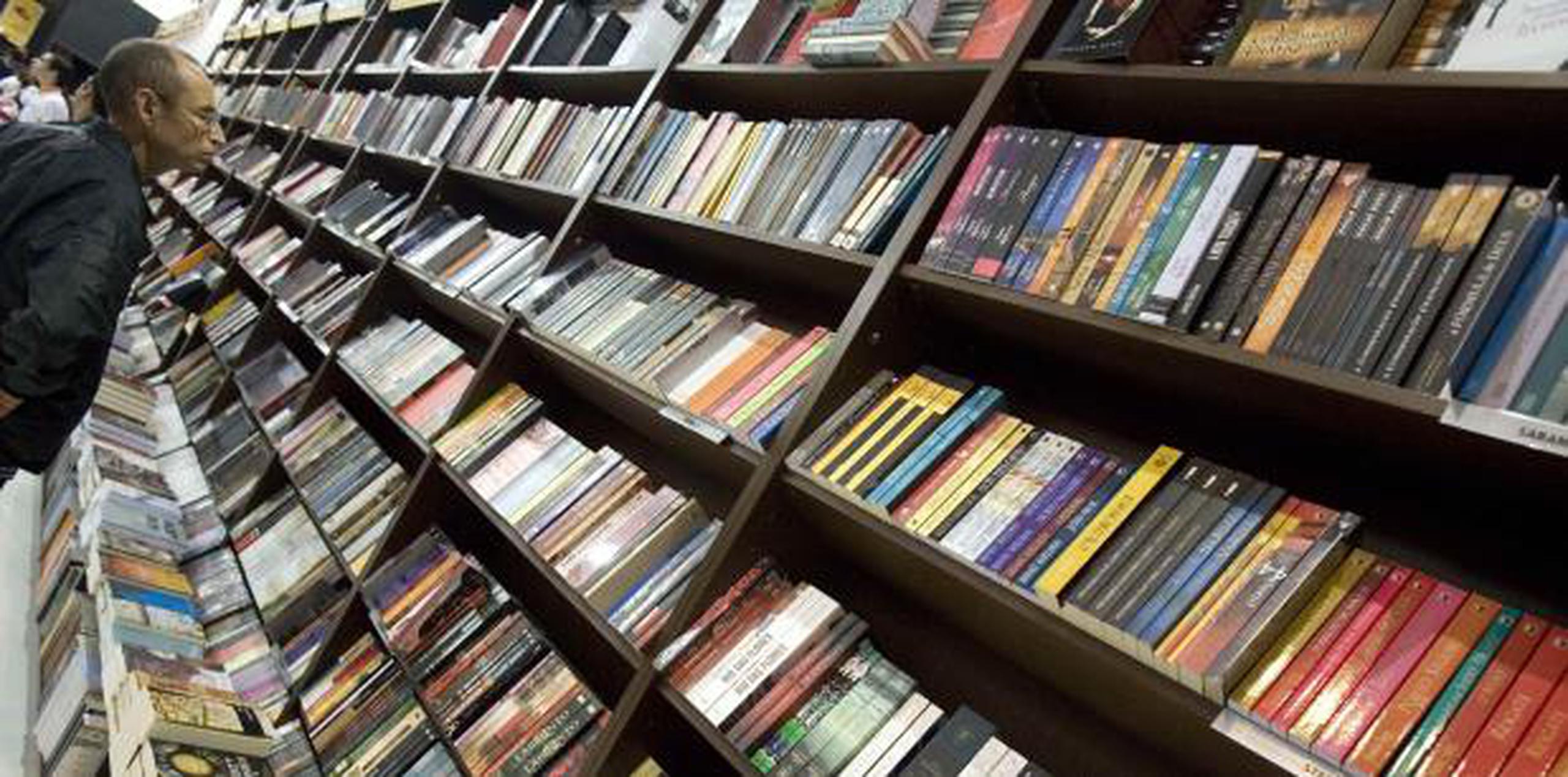 Puedes adquirir lo libros de manera online o en cualquier tienda de libros de su preverencia. (Archivo)