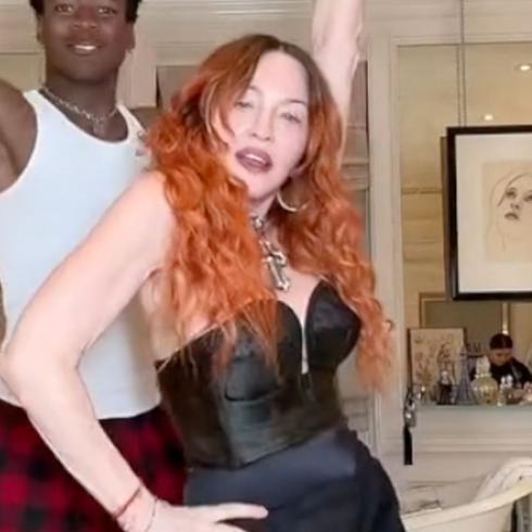 Arden las redes por video de Madonna bailando salsa