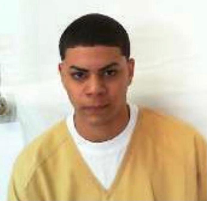 Kevin Cruz Santiago cumple una sentencia de 15 años por delitos de armas, sustancias controladas y asesinato en segundo grado con atenuantes.