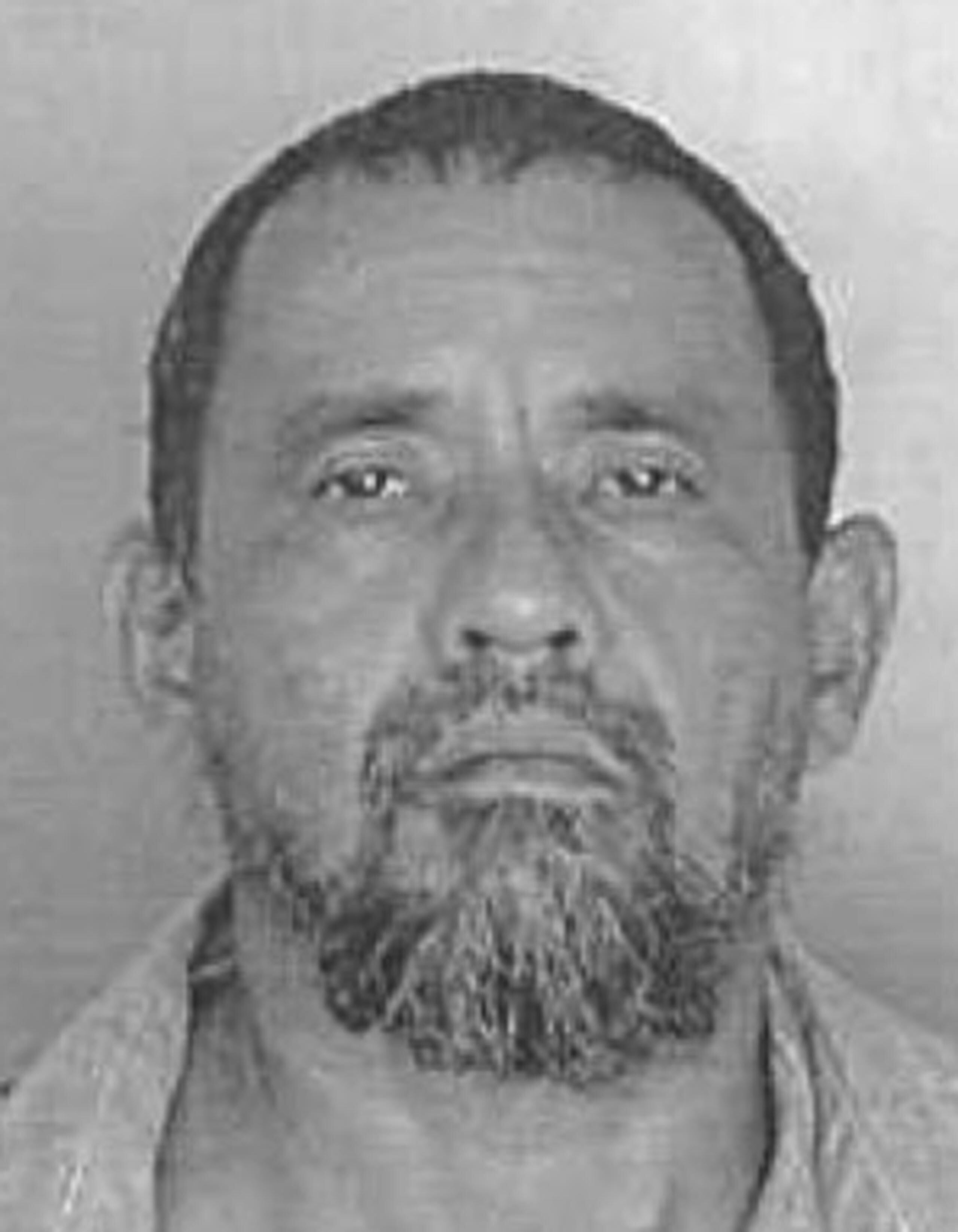 Jesús Torres Alicea, de 48 años, fue encarcelado esta tarde en la cárcel Guerrero, de Aguadilla, al no poder prestar una fianza de $10,000. (Suministrada)