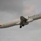American Airlines desvía vuelo por pasajero ebrio e inestable