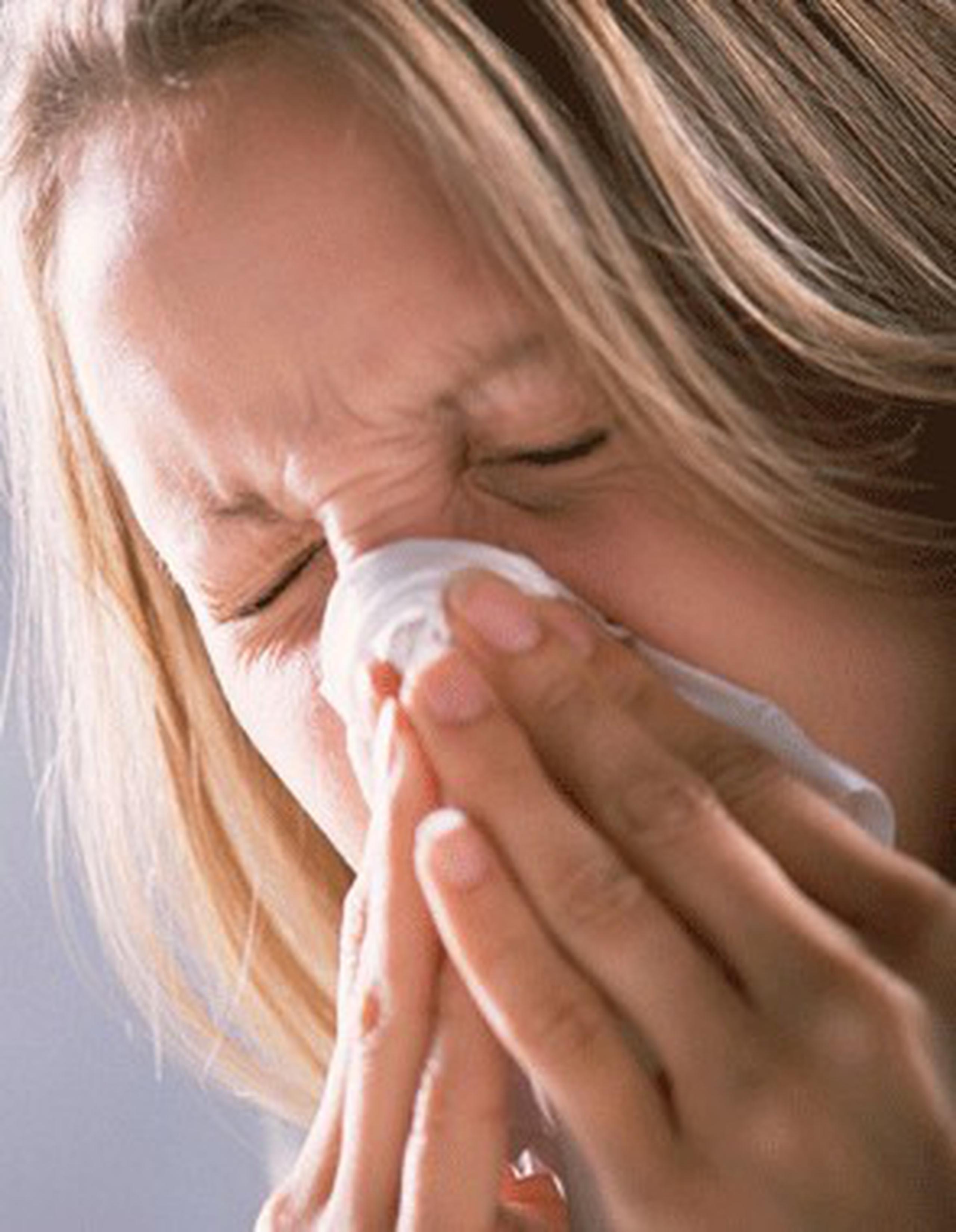 Si el menor tiene asma, es posible que esté en mayor riesgo de tener enfermedad respiratoria grave debido al EV-D68.(Archivo)