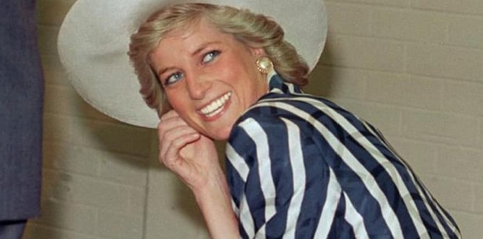 Amante De Lady Di Dice Que Pelicula Traiciona Su Relacion Primera Hora
