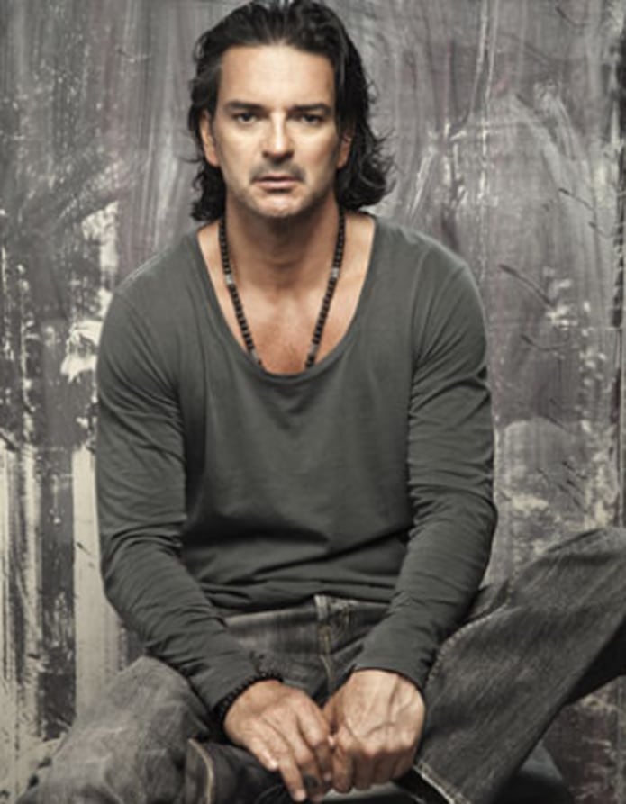 Arjona crea álbum tras huir de golpes emocionales Primera Hora