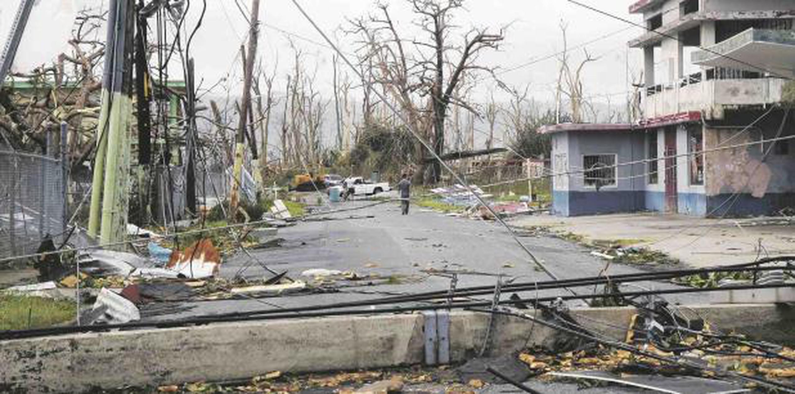 Parte de la devastación en Yabucoa poco después del ciclón. (Archivo)