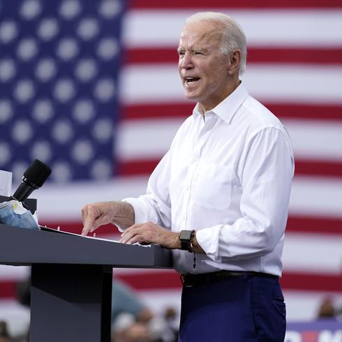 Joe Biden promete controlar el COVID-19: "Donald Trump se ha rendido"