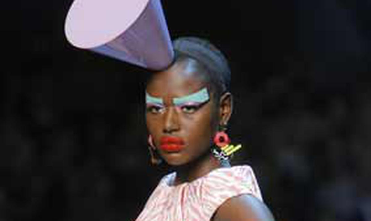 Dior presenta su primera colección tras Galliano Primera Hora