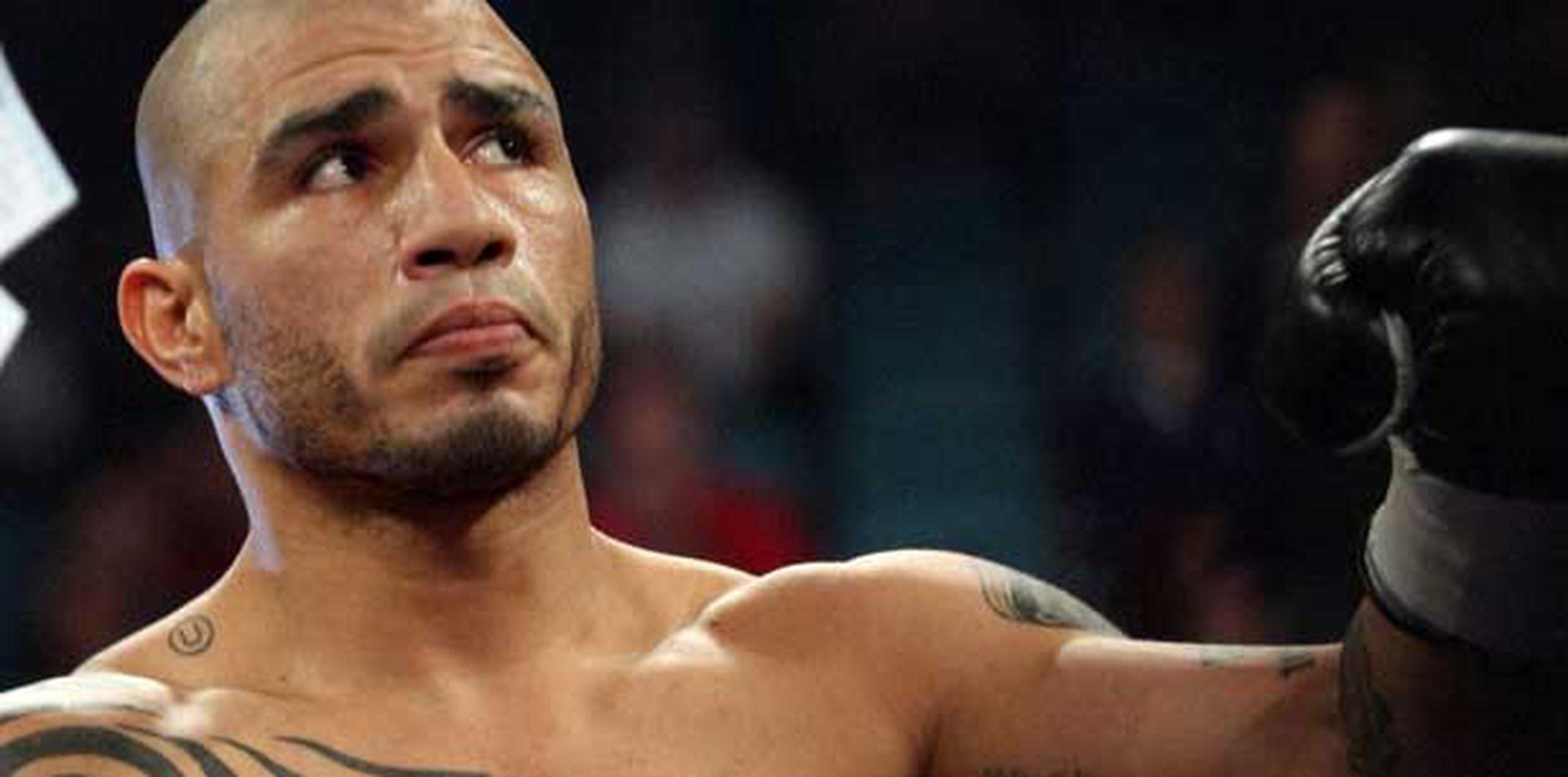 Miguel Cotto intentará convertirse en el primer boxeador de Puerto Rico en conquistar cuatro campeonatos mundiales en igual número de categorías. (Archivo)