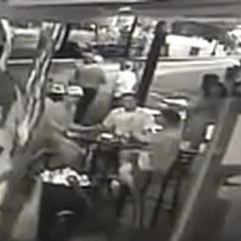 Se filtra vídeo de incidente de bala en negocio Careki de Caguas