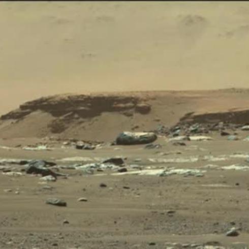 Exitoso primer paseo de Perseverance por suelo marciano 