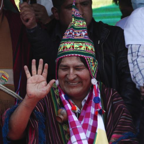 Volvió Evo Morales a Bolivia, luego de un año de exilio 