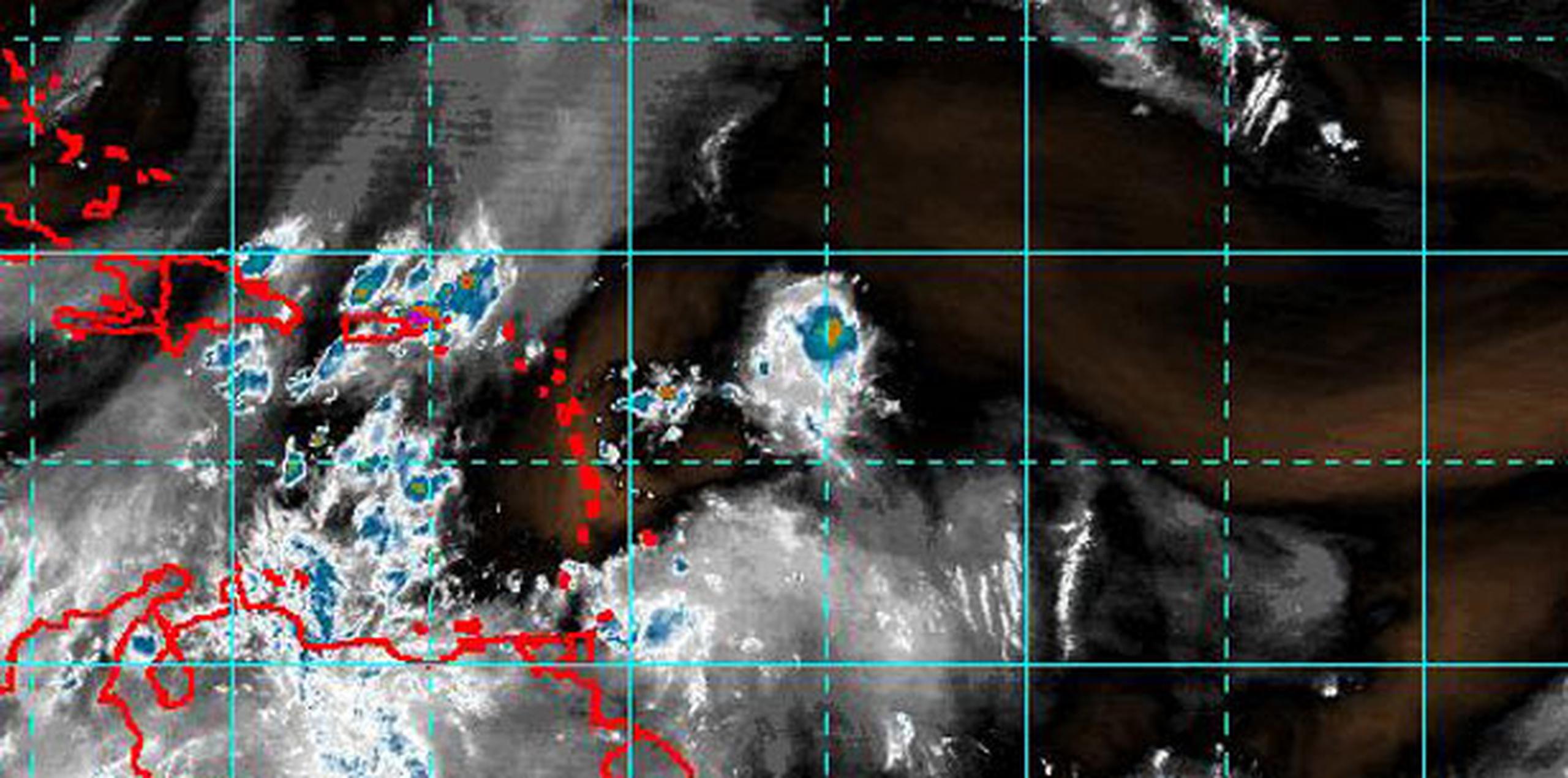 El primero de estos sistemas ya afecta a la Isla desde anoche. (NOAA)