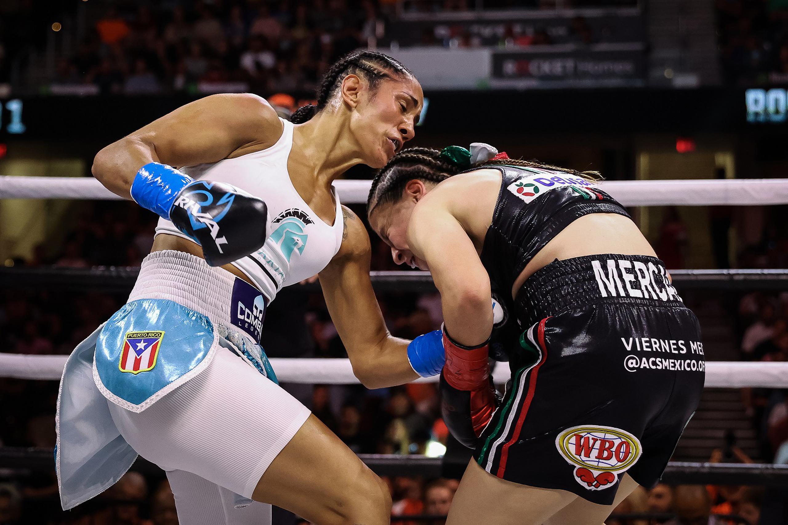 Amanda Serrano (izquierda) arriesgará en la pelea los cinturones de cuatro organismos.