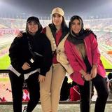 Tres mujeres asisten a un partido de hombres en Irán y la FIFA canta victoria