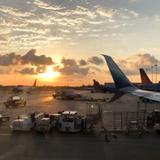 Reportan choque de dos aviones en aeropuerto de Florida