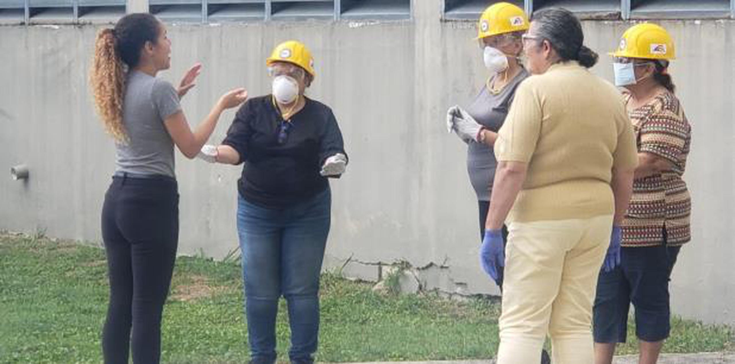 El proyecto de capacitación para sordos, que se daa través del Programa de Equipos Comunitarios de Respuesta a Emergencias, impactará próximamente los pueblos de Orocovis y San Juan. (Sandra Torres / Para Primera Hora)