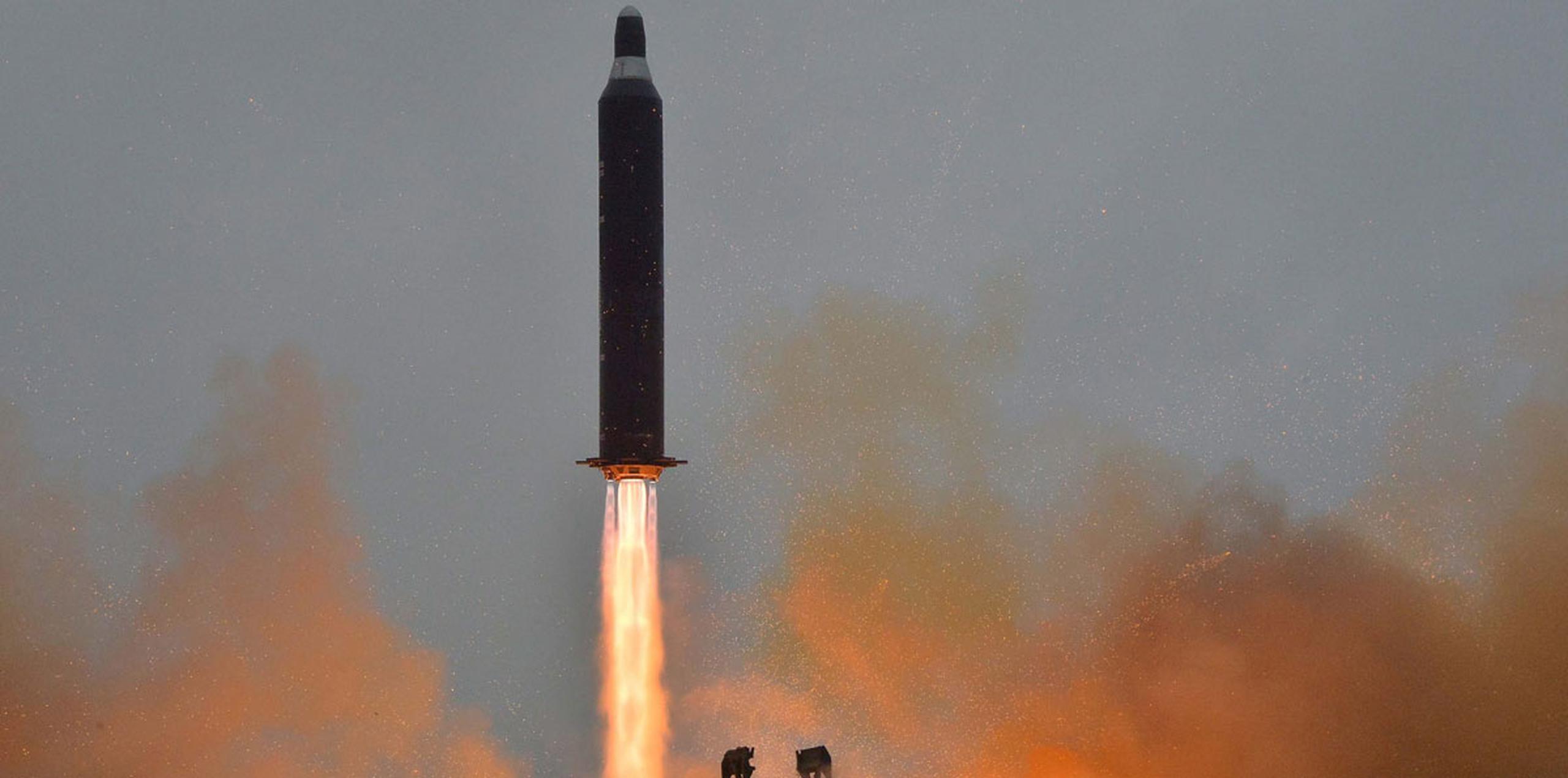 Pyongyang reivindicó recientemente una serie de logros técnicos en su objetivo de conseguir misiles nucleares de largo alcance capaces de llegar a territorio continental estadounidense. (EFE)