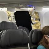 Aerolíneas encuentran piezas sueltas al revisar los Boeing 737 Max 9