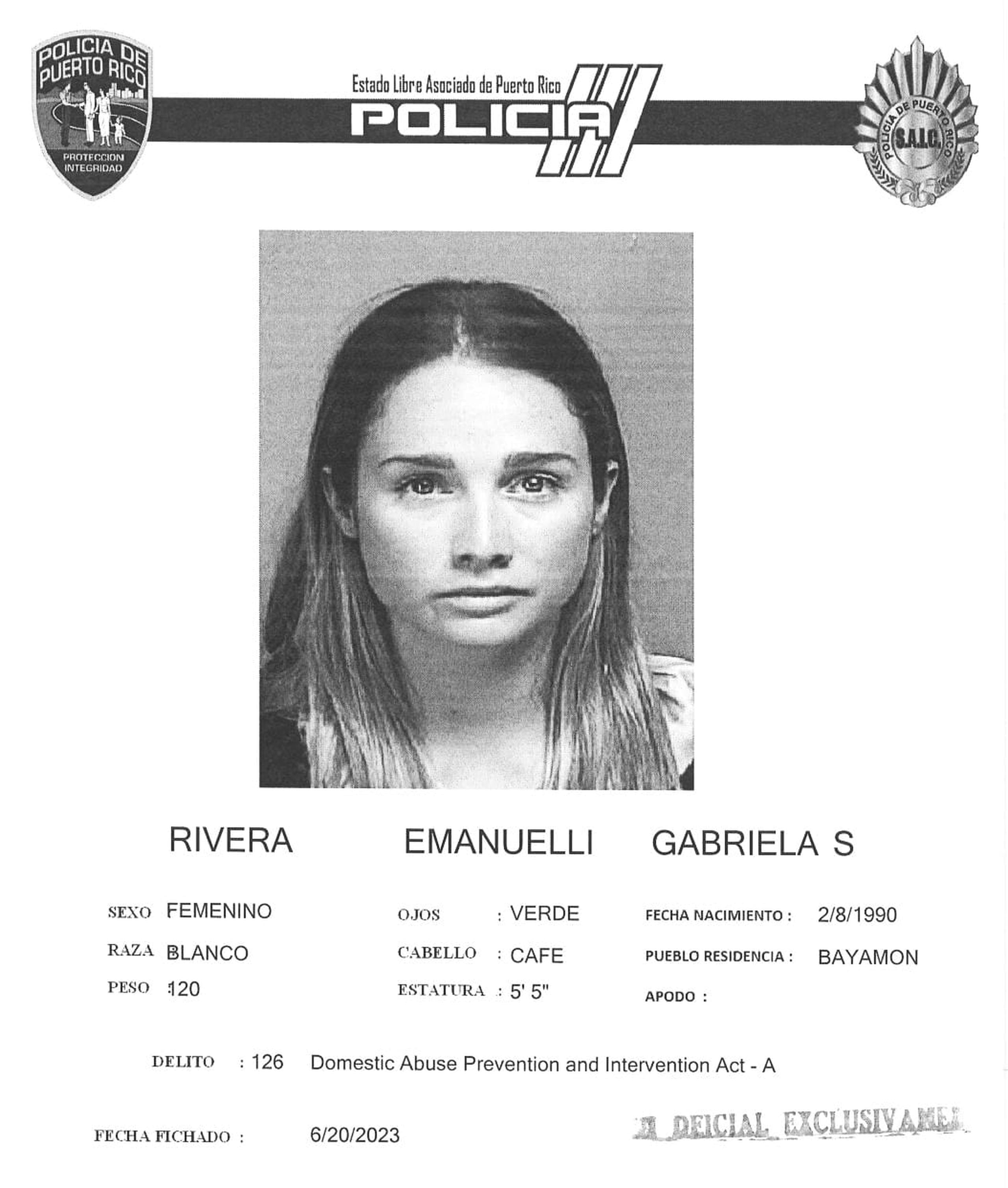 Gabriela S. Rivera Emanuelli fue acusada por violencia de género.