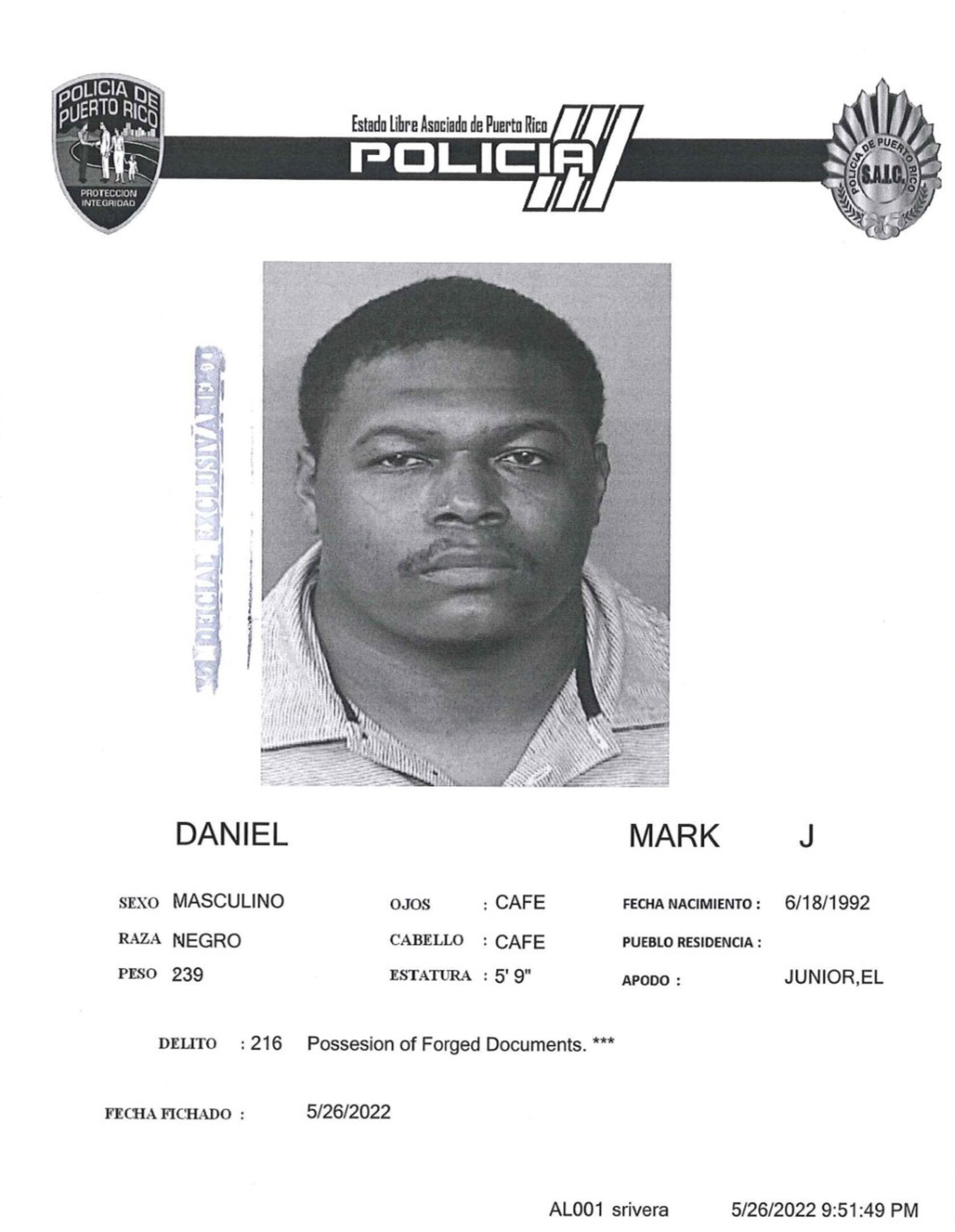 Mark J. Daniel solicitó un préstamo con identidad falsa y cuando viajó a la isla a cobrar el dinero fue arrestado.