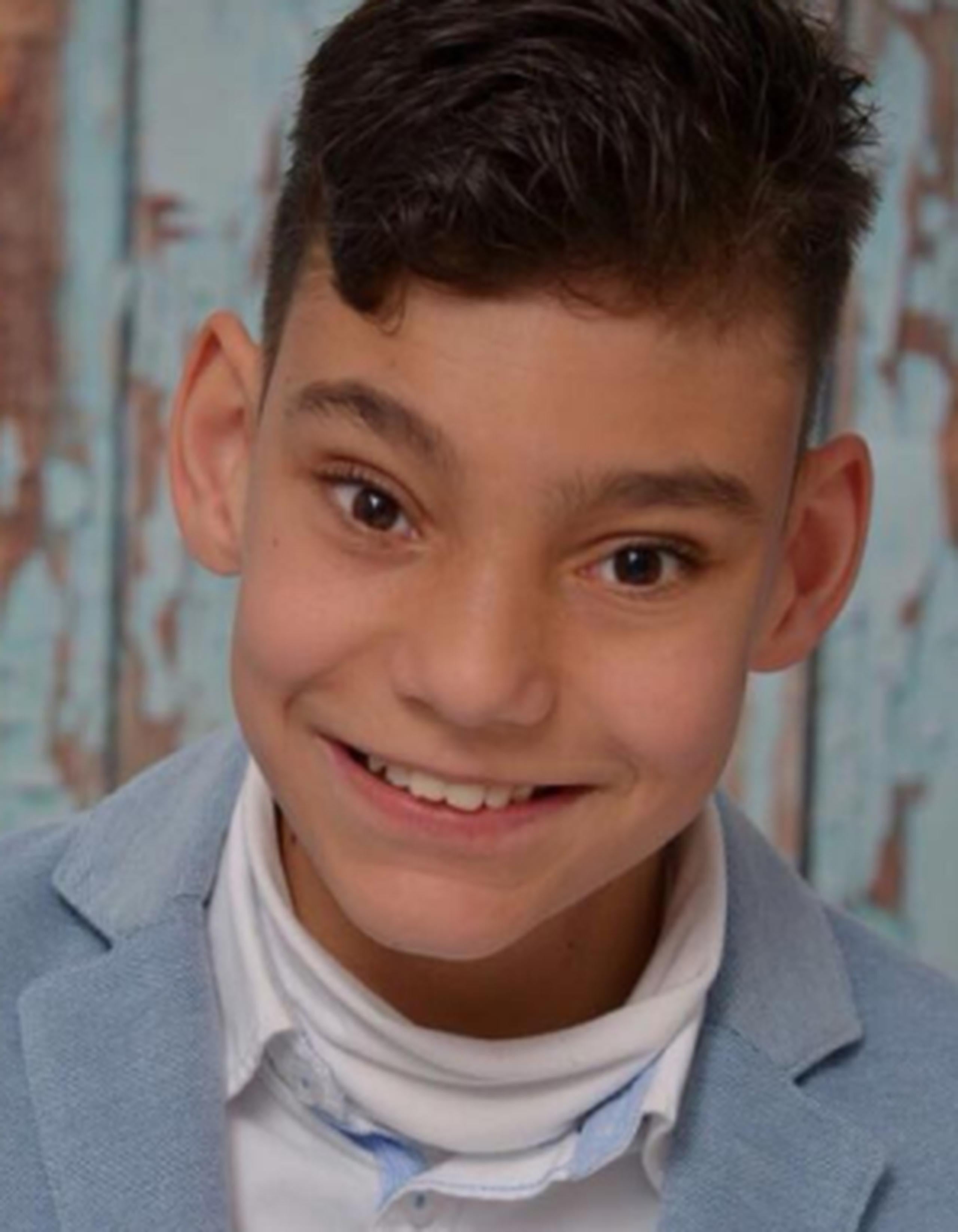 Artistas piden por la salud de Adrián Primera Hora