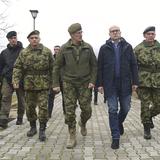 Serbia ordena a tropas en frontera con Kosovo a estar “listas para combatir”