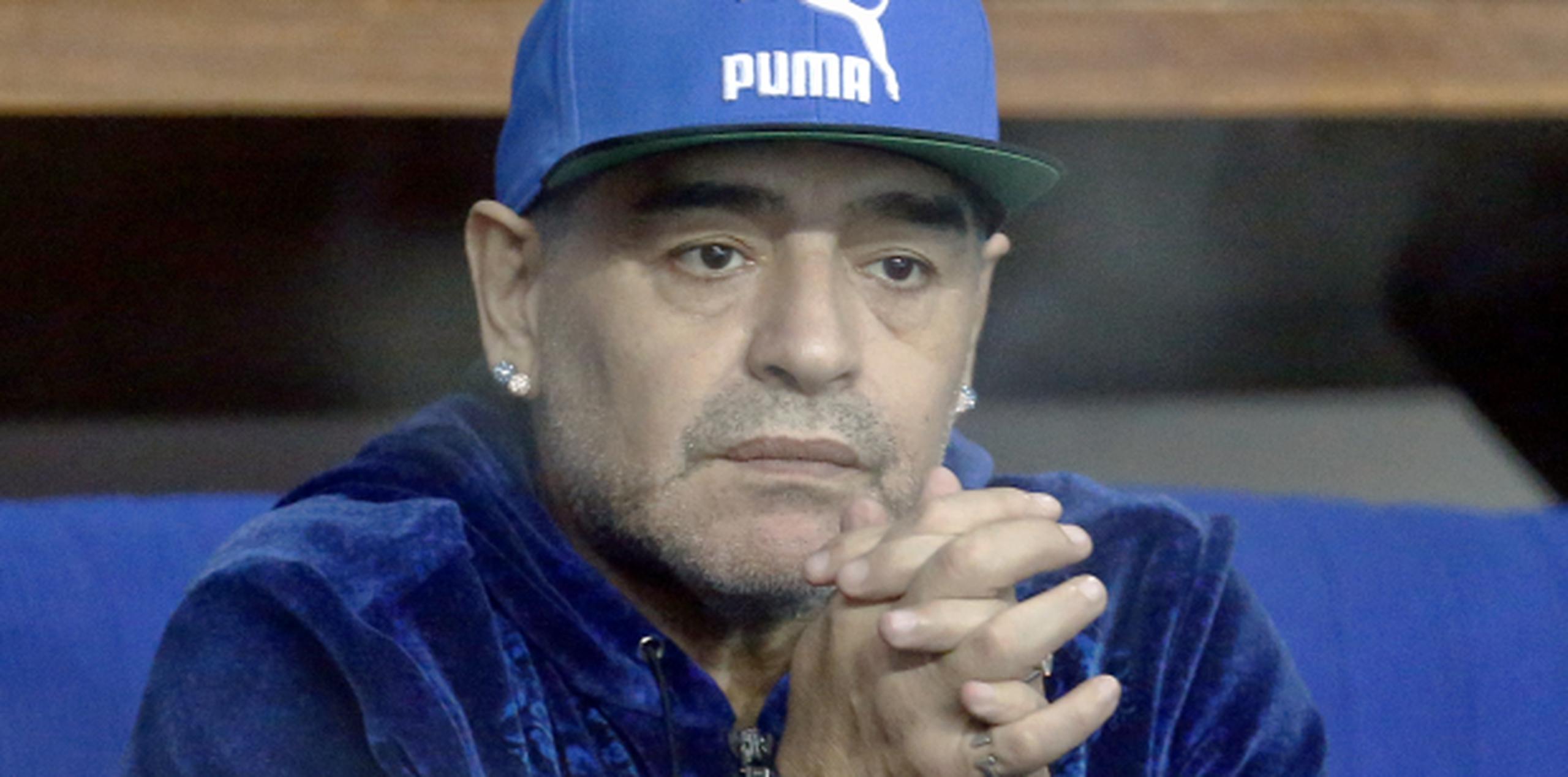 Maradona cargó contra el presidente electo de Estados Unidos, Donald Trump, y sostuvo que representa un problema. (AP / Darko Bandic)