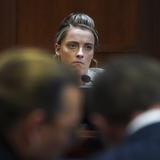 Hermana de Amber Heard afirma que fue testigo de la violencia de Johnny Depp