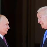 Biden y Putin hablarán el jueves de la crisis ucraniana 