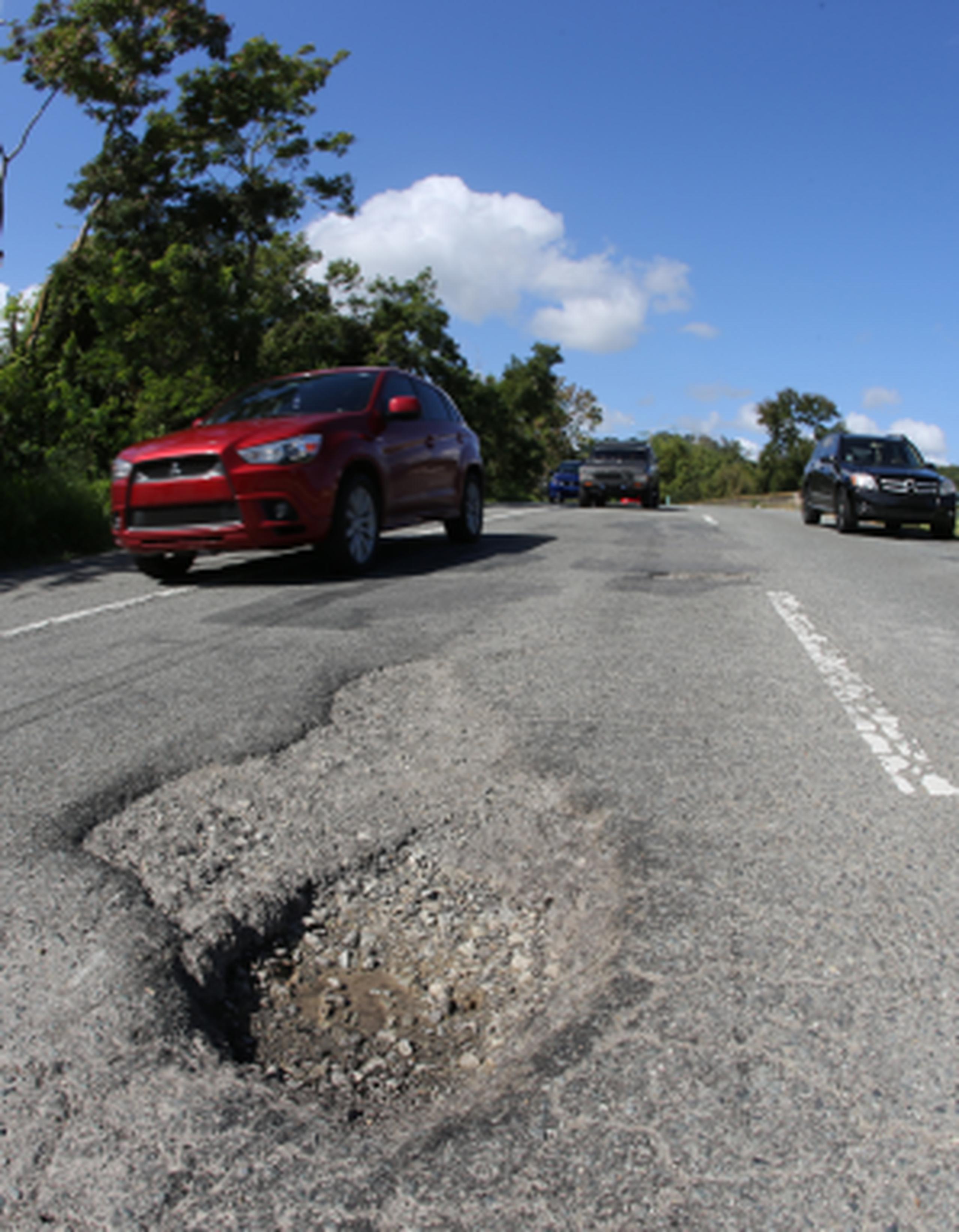 La medida detalla que las malas condiciones y peligrosidad de las carreteras es palpable. (Archivo)