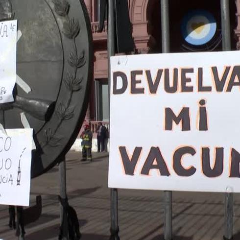Numerosas protestas opositoras en Argentina contra 'vacunación vip'