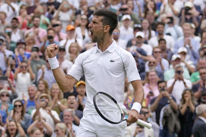 Novak Djokovic tuvo que venir de atrás para mantener via la intención de ganar el torneo por cuarta vez consecutiva.