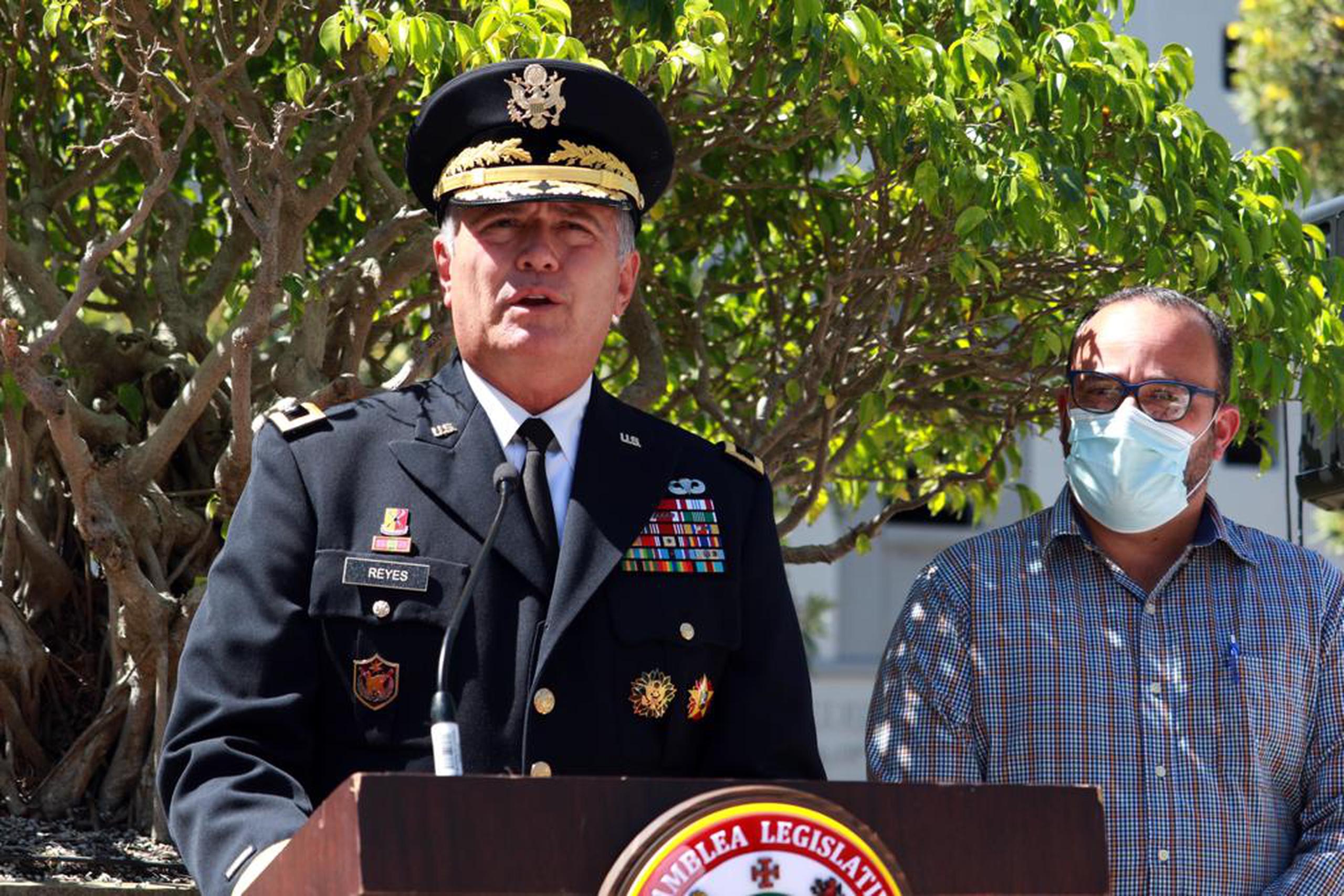El general José Juan Reyes, durante su participación en la conferencia de prensa sobre los actos de recordación a víctimas de los ataques terroristas del 11 de septiembre.