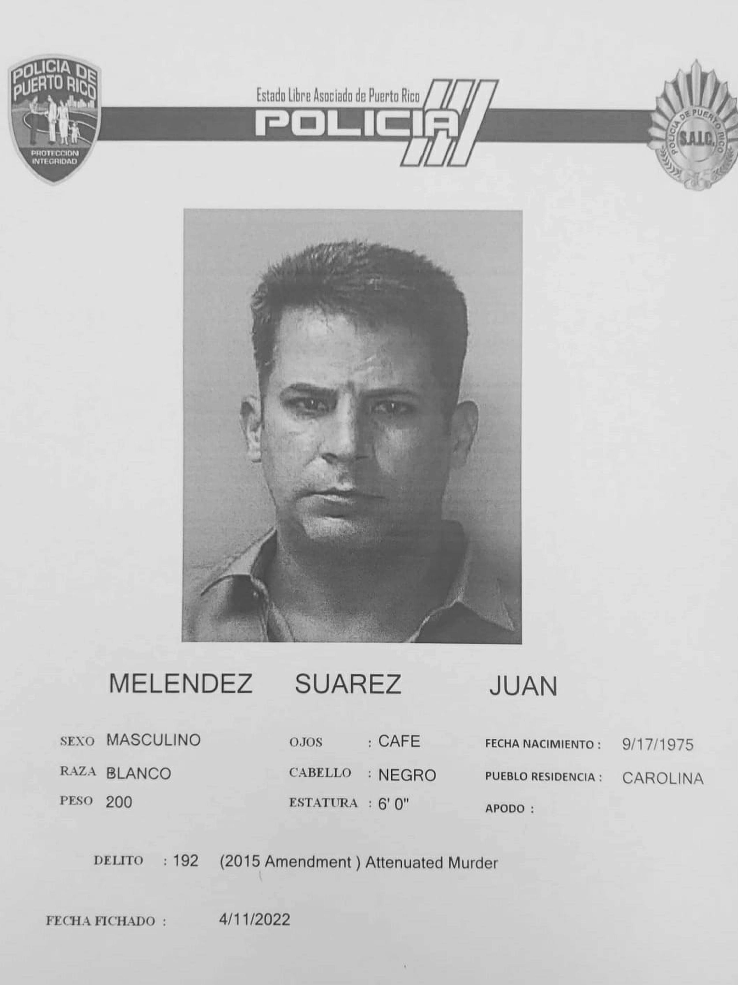 Juan Meléndez Suárez fue acusado por los delitos de asesinato atenuado, disparar en un lugar público, portación y transportación de un arma de fuego sin licencia y disparar o apuntar un arma de fuego.