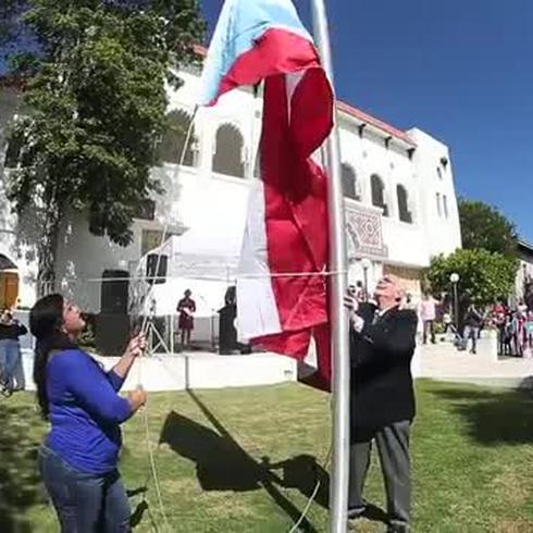 Izan bandera a nombre de Oscar López Rivera 