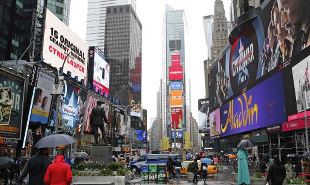 Año Nuevo en Nueva York comenzará con aumento de salario Primera Hora