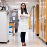 Estudiante doctoral se encamina a California a prestigioso programa de biotecnología