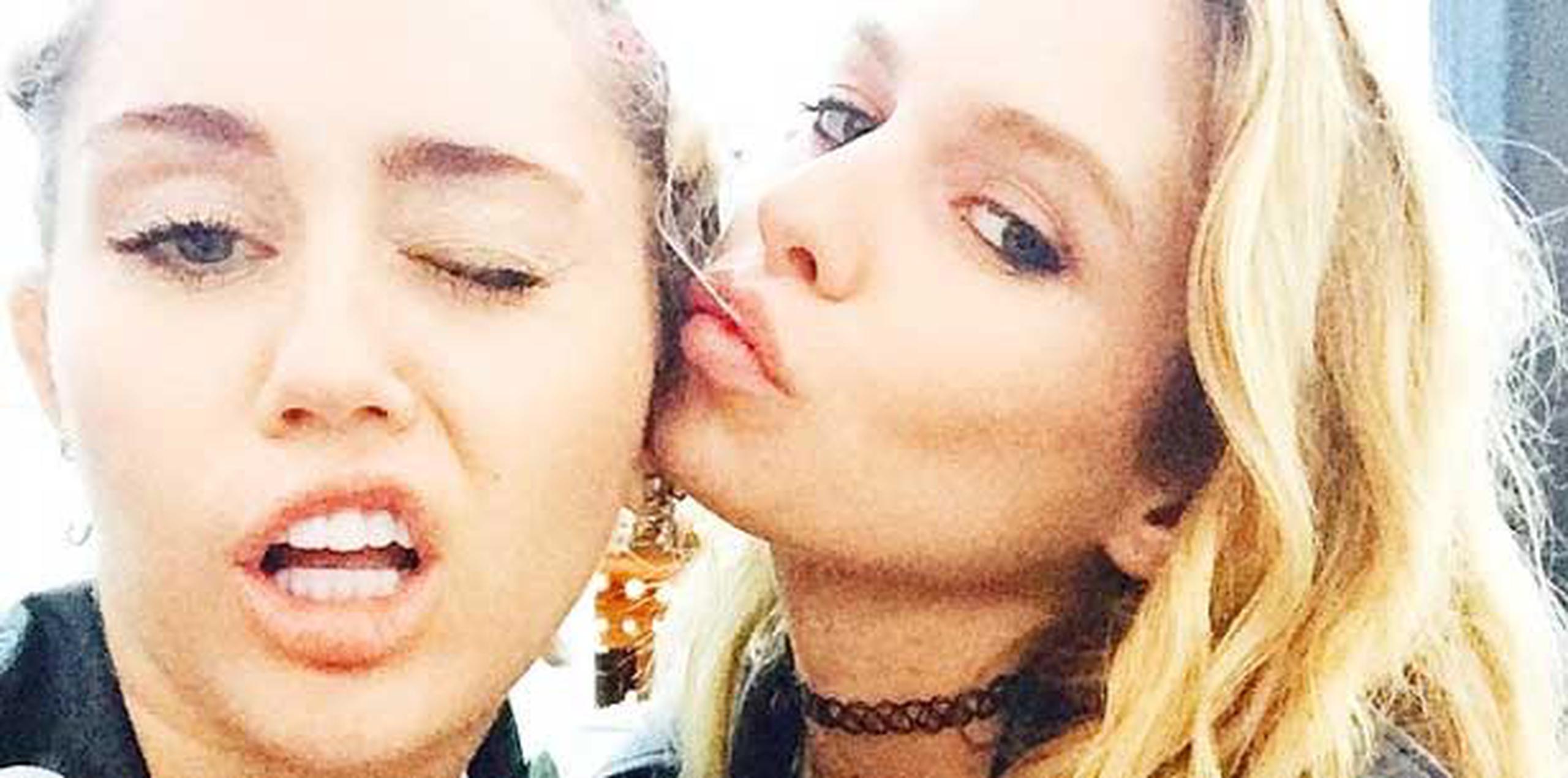 Según TMZ, ambas chicas han estado pasando tiempo juntas. (Miley Cyrus/Instagram)